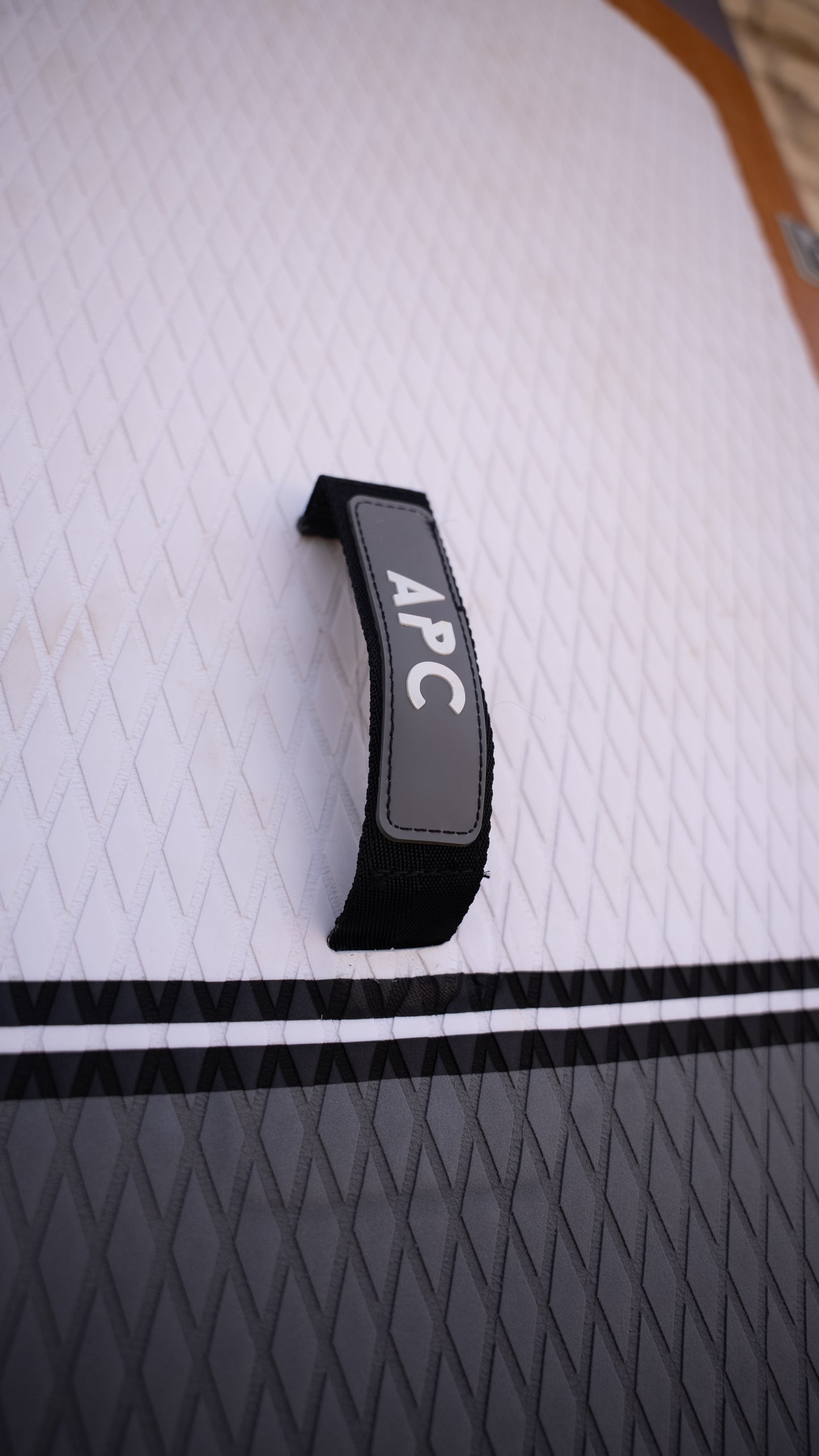 Austin Paddle Co 'The Rustic 2.0' 11ft Inflatable Stand-Up Paddle Board Package